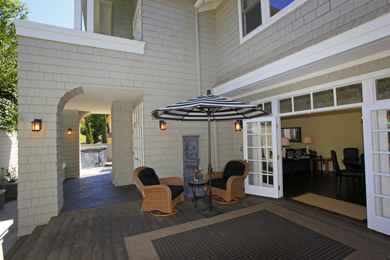1275 Spring Rd