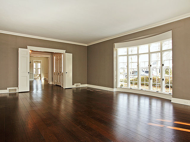 500 Knollwood Road
