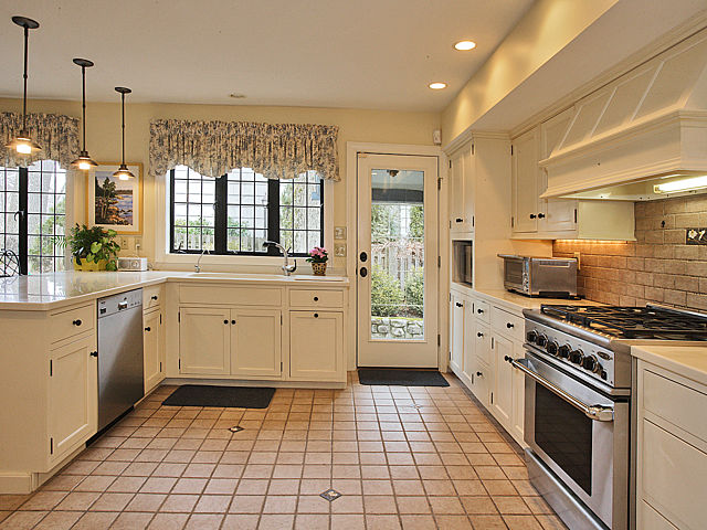 226 Fairmount Road