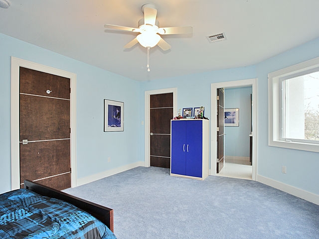565 Upper Boulevard