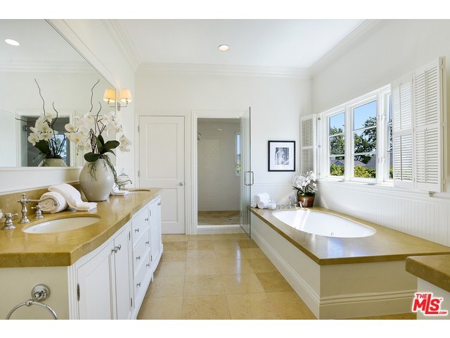 408 Ocampo Drive