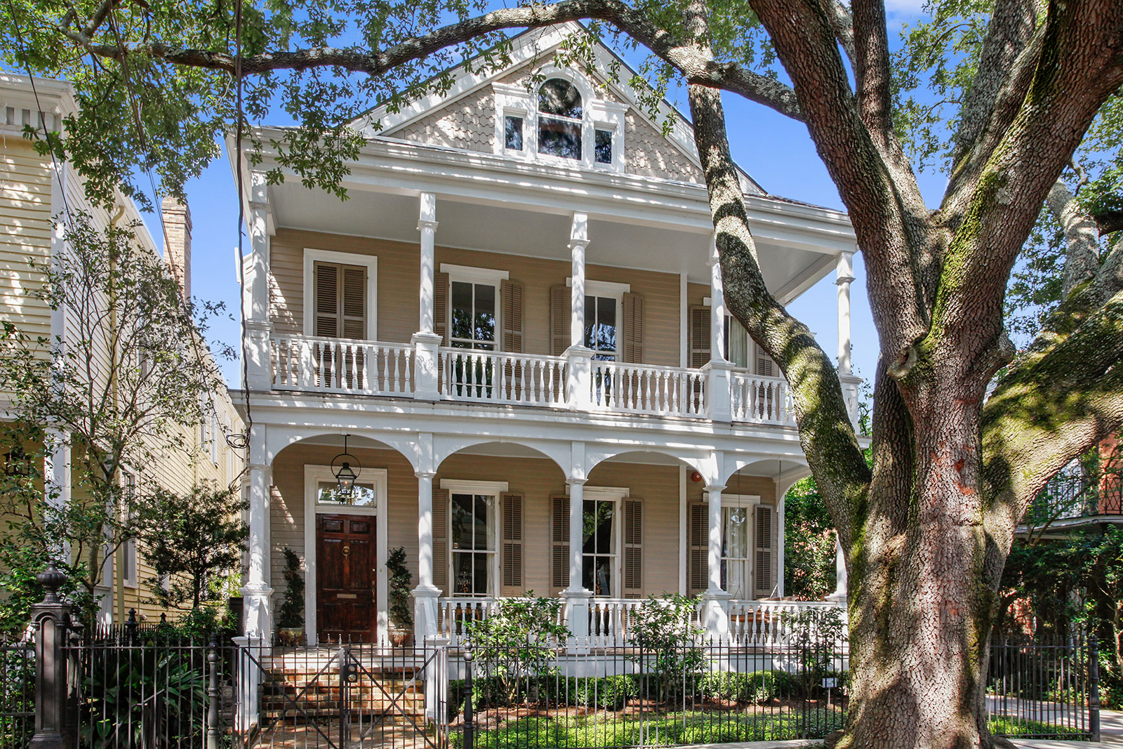 1431 Pleasant St.