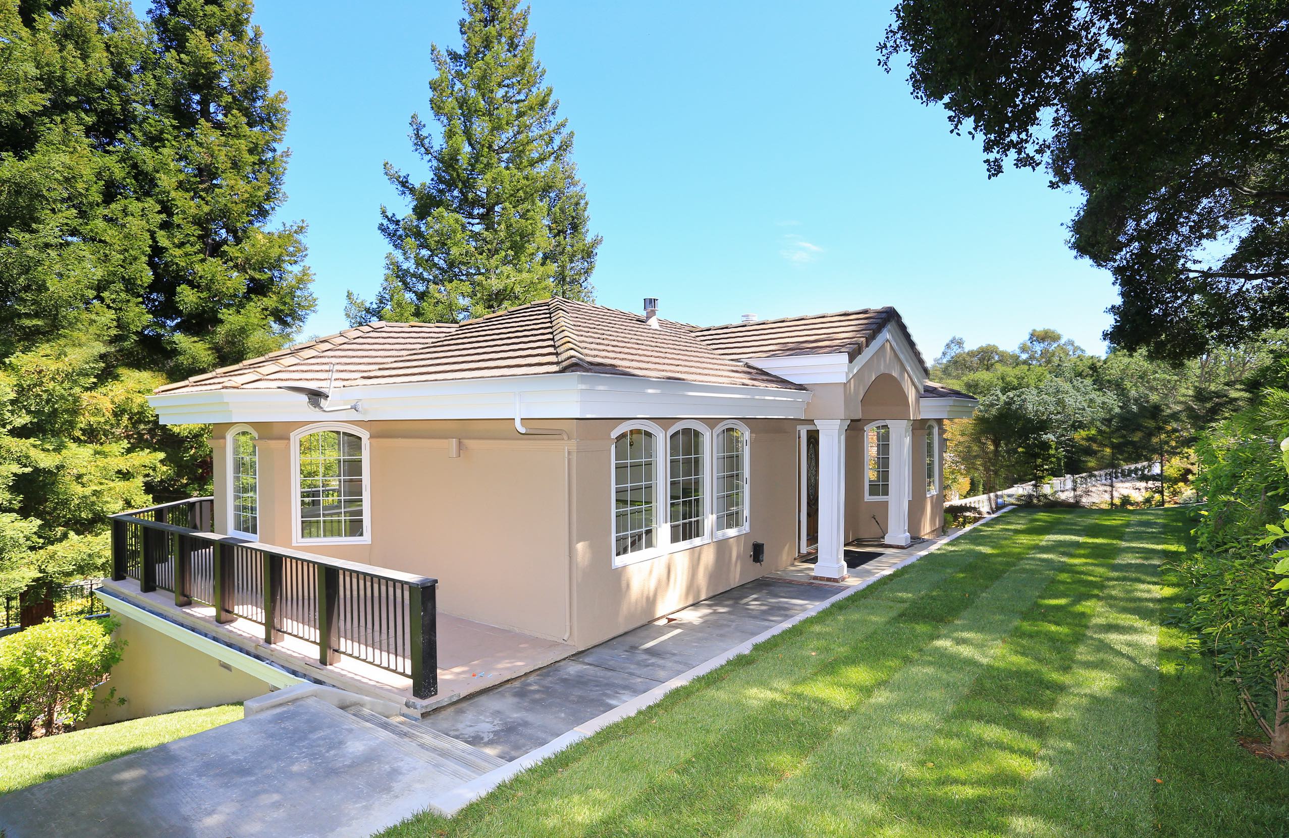 38 Haciendas Drive