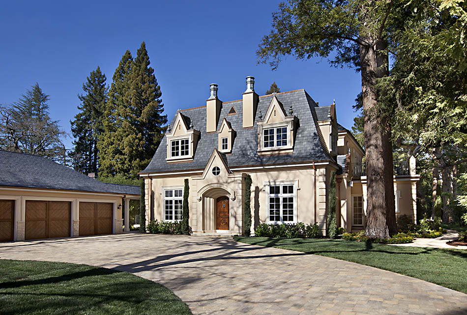 2 Robert S Drive
