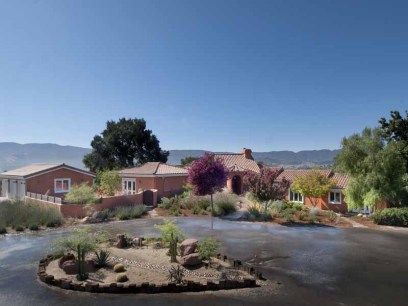 2537 Elk Grove Rd