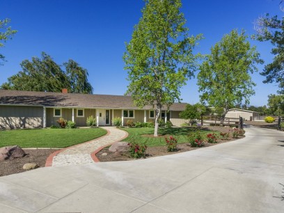2680 Oakcrest Lane