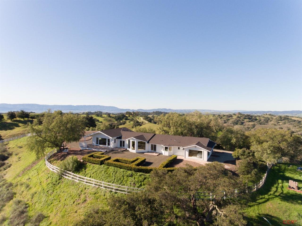 4465 White Pine Lane