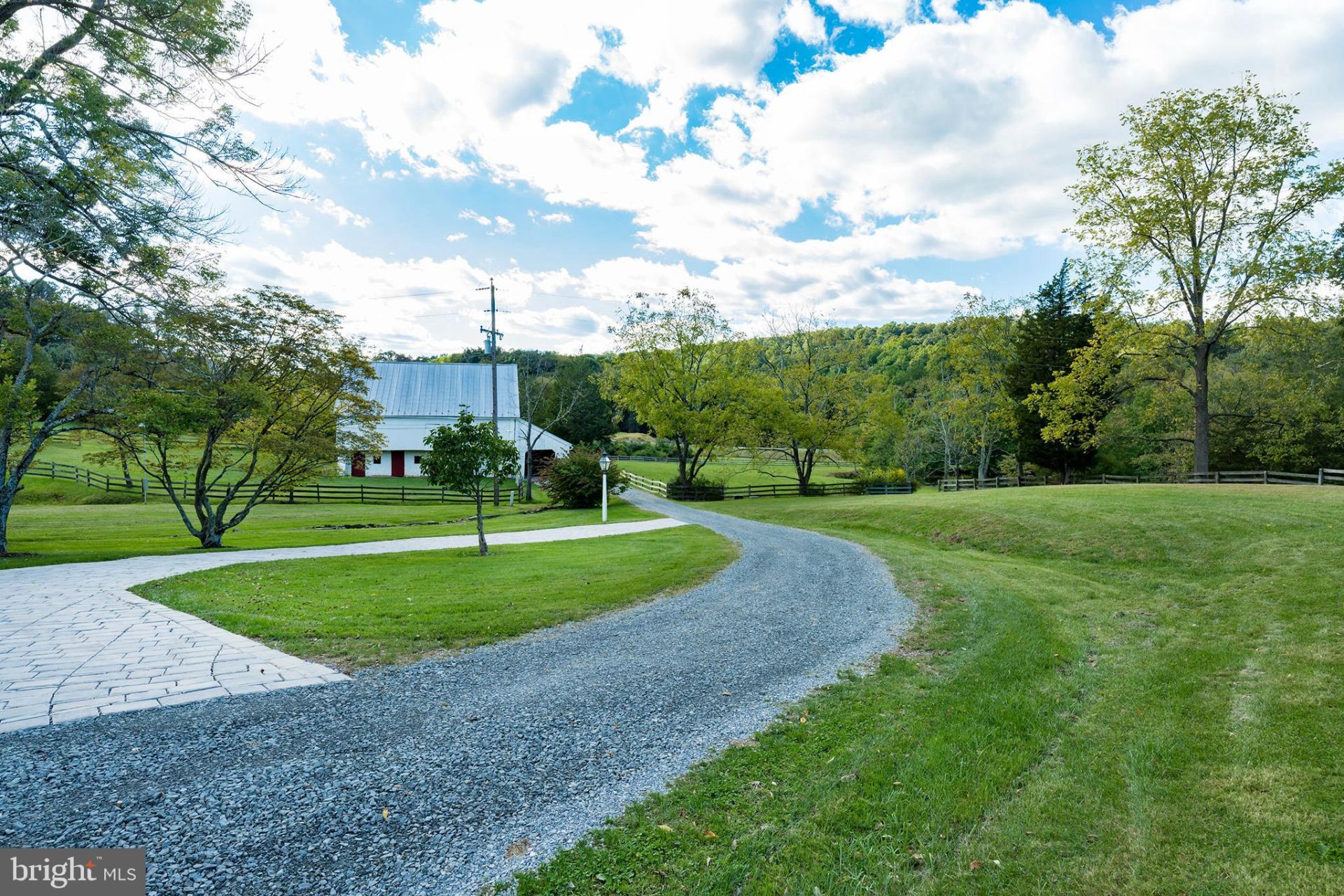 45 Swan Drive