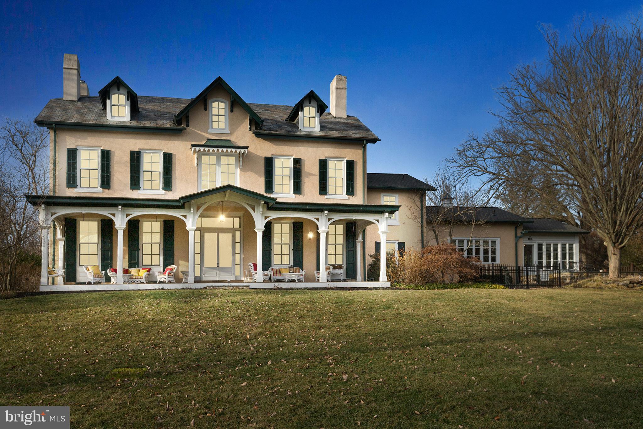 521 LEOPARD ROAD