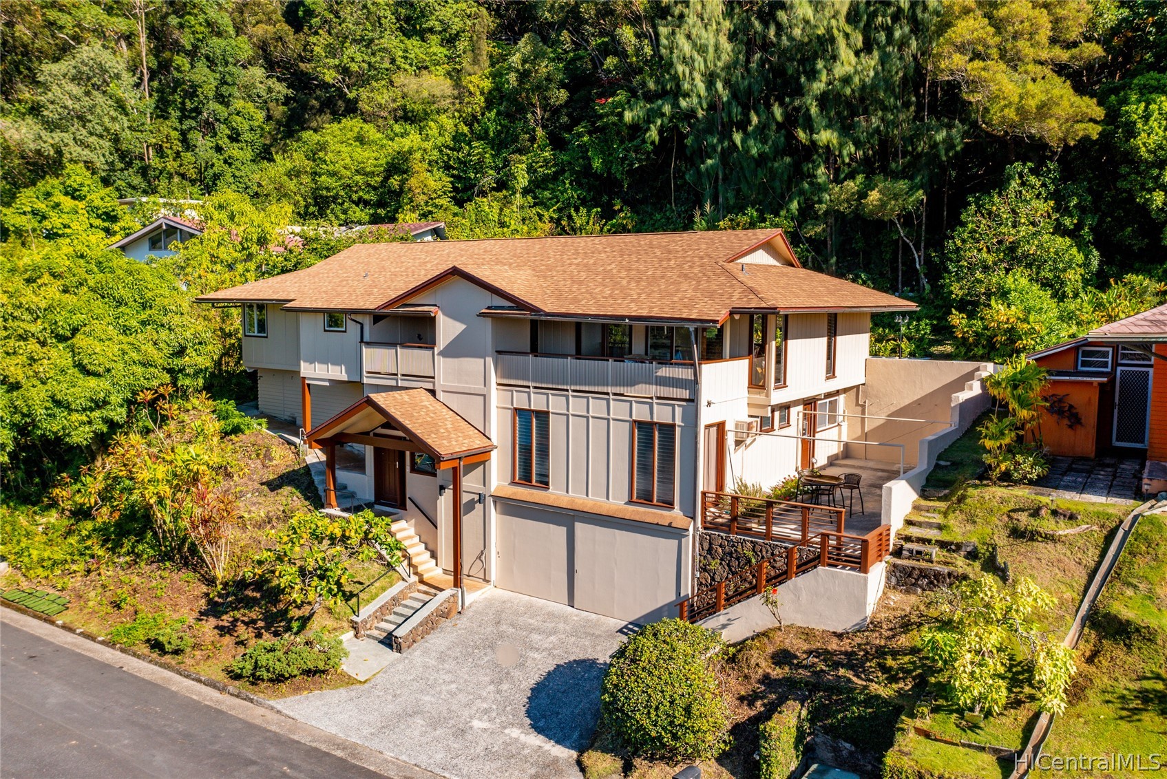 3365 Kamaaina Place