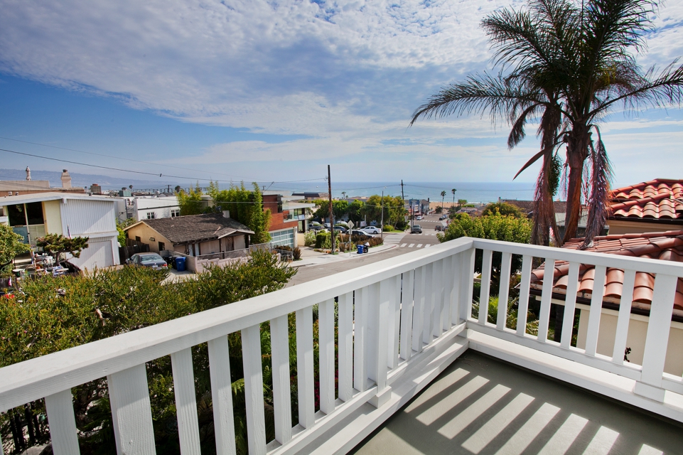 2222 Monterey Blvd.