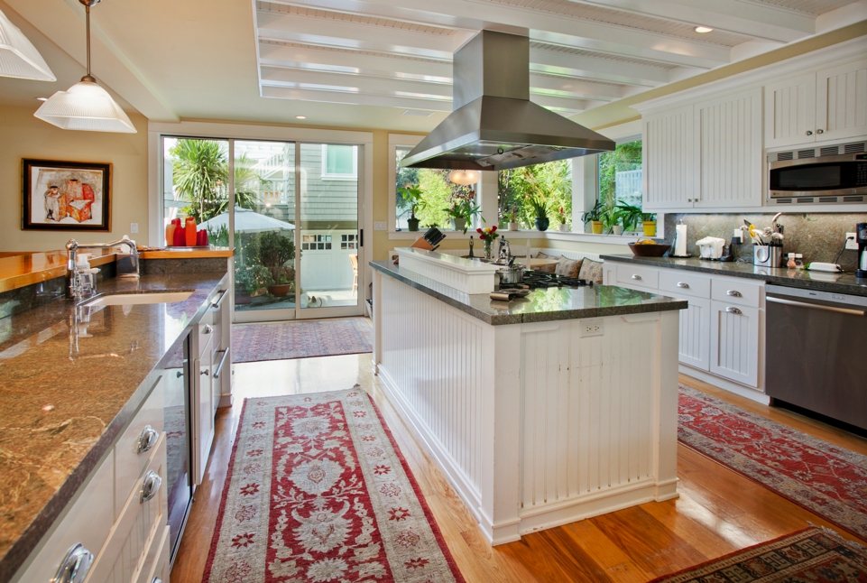2222 Monterey Blvd.