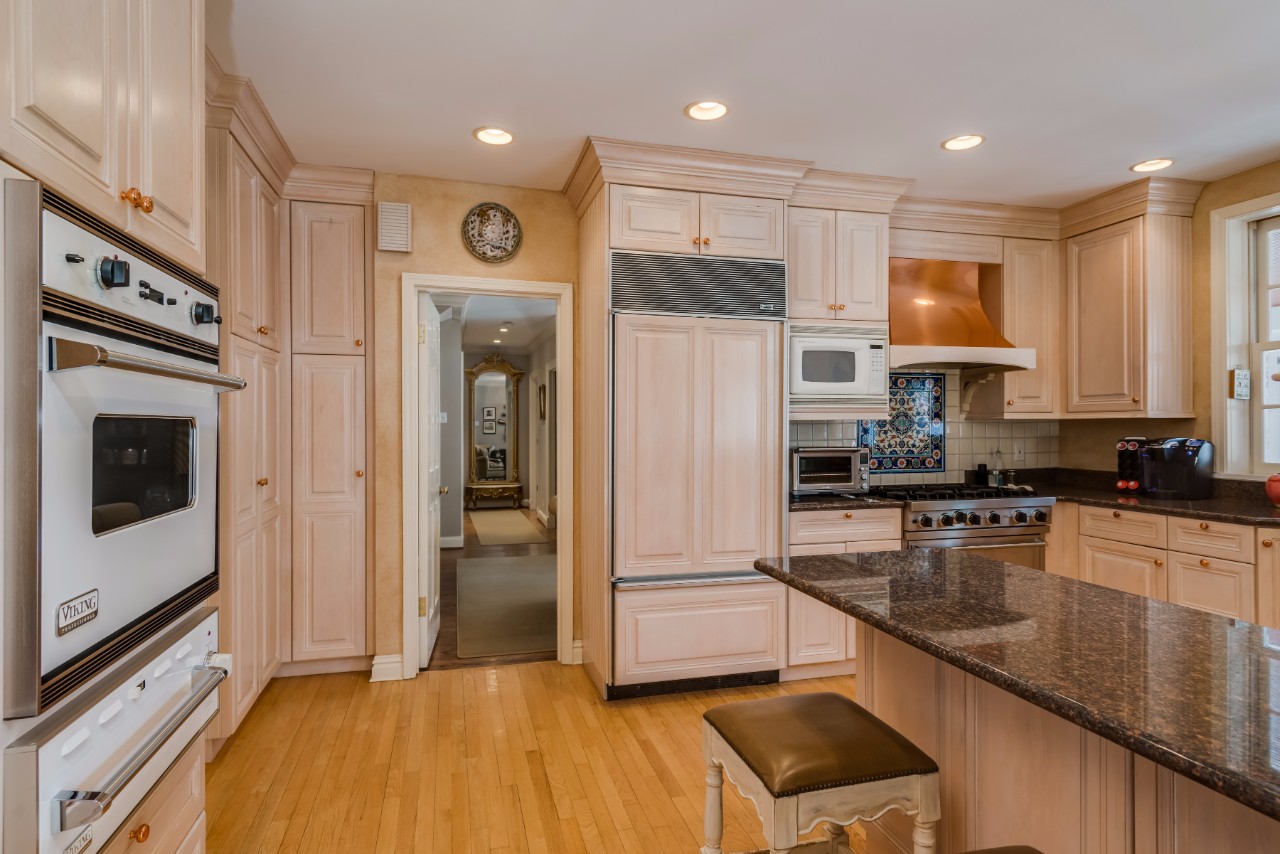4 Huntleigh Downs