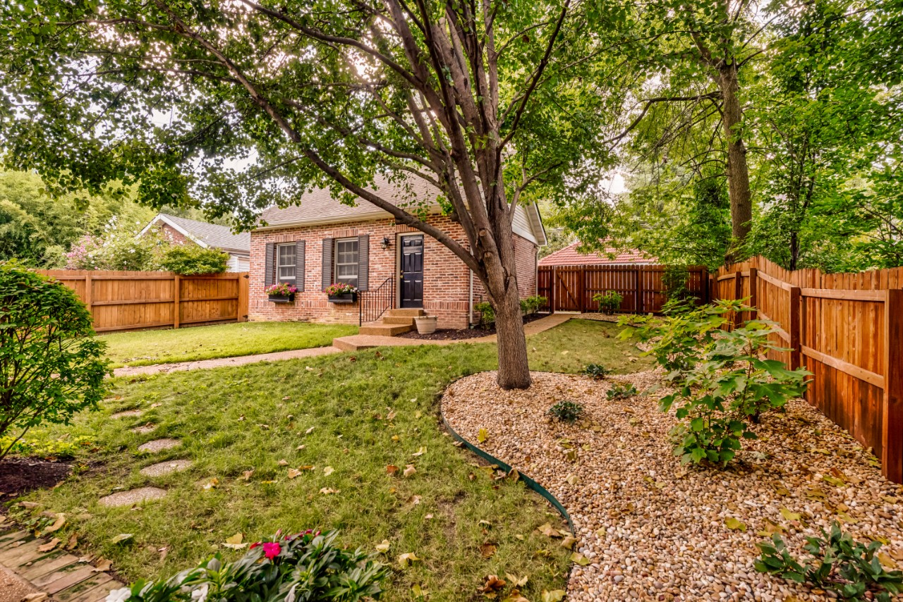 92 Aberdeen Pl