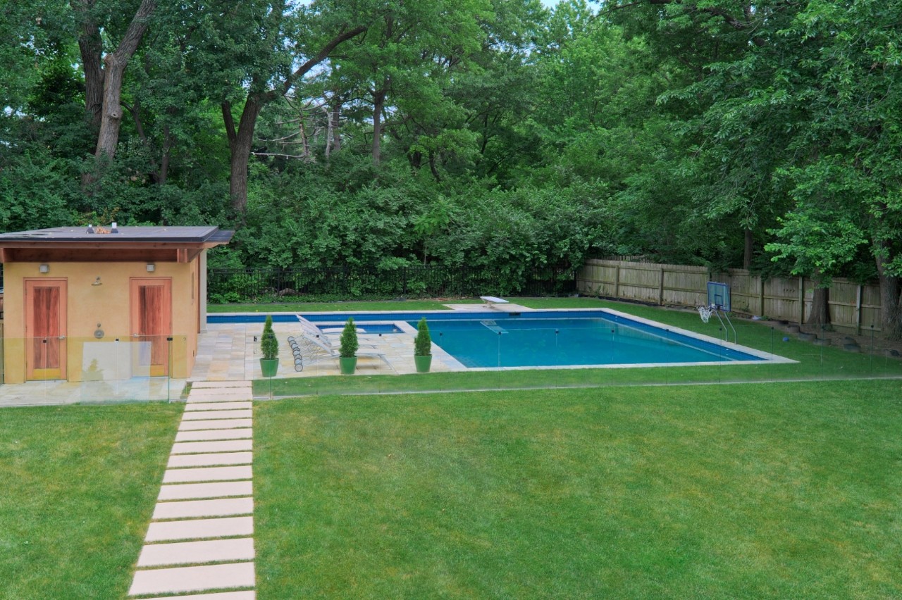 630 W Polo Drive