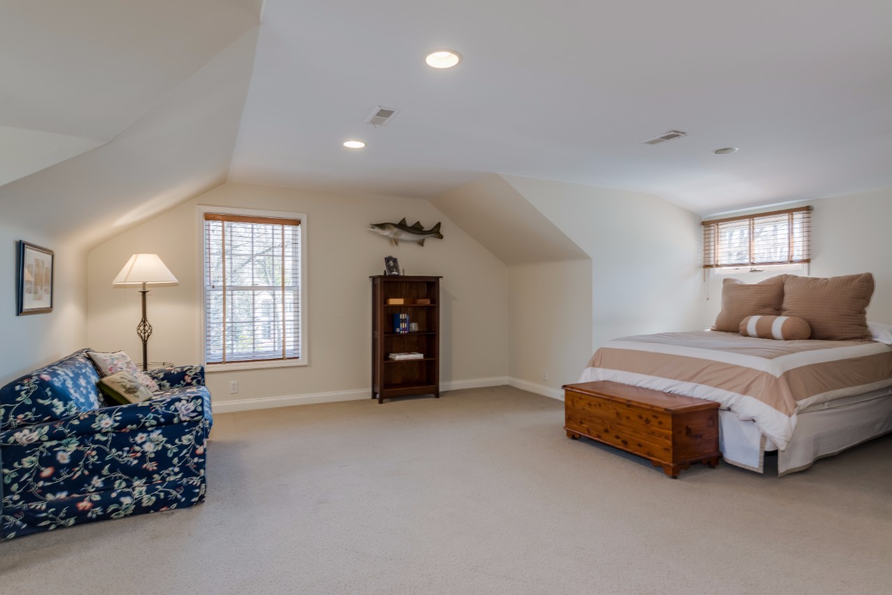 4 Huntleigh Downs
