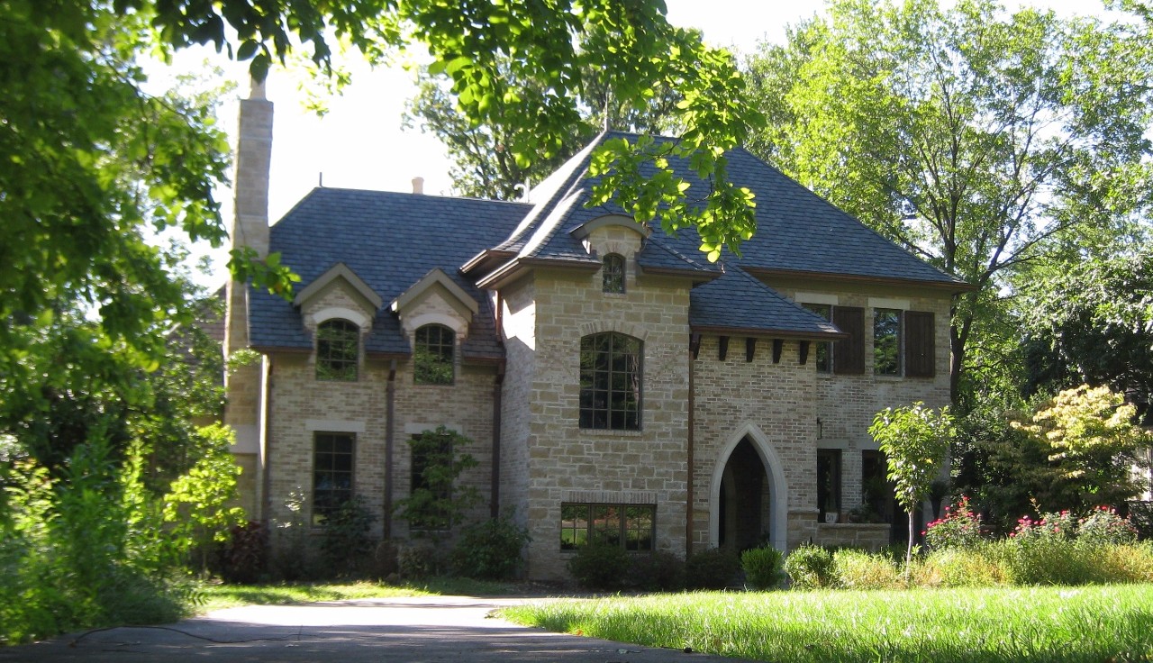 511 W Polo Drive