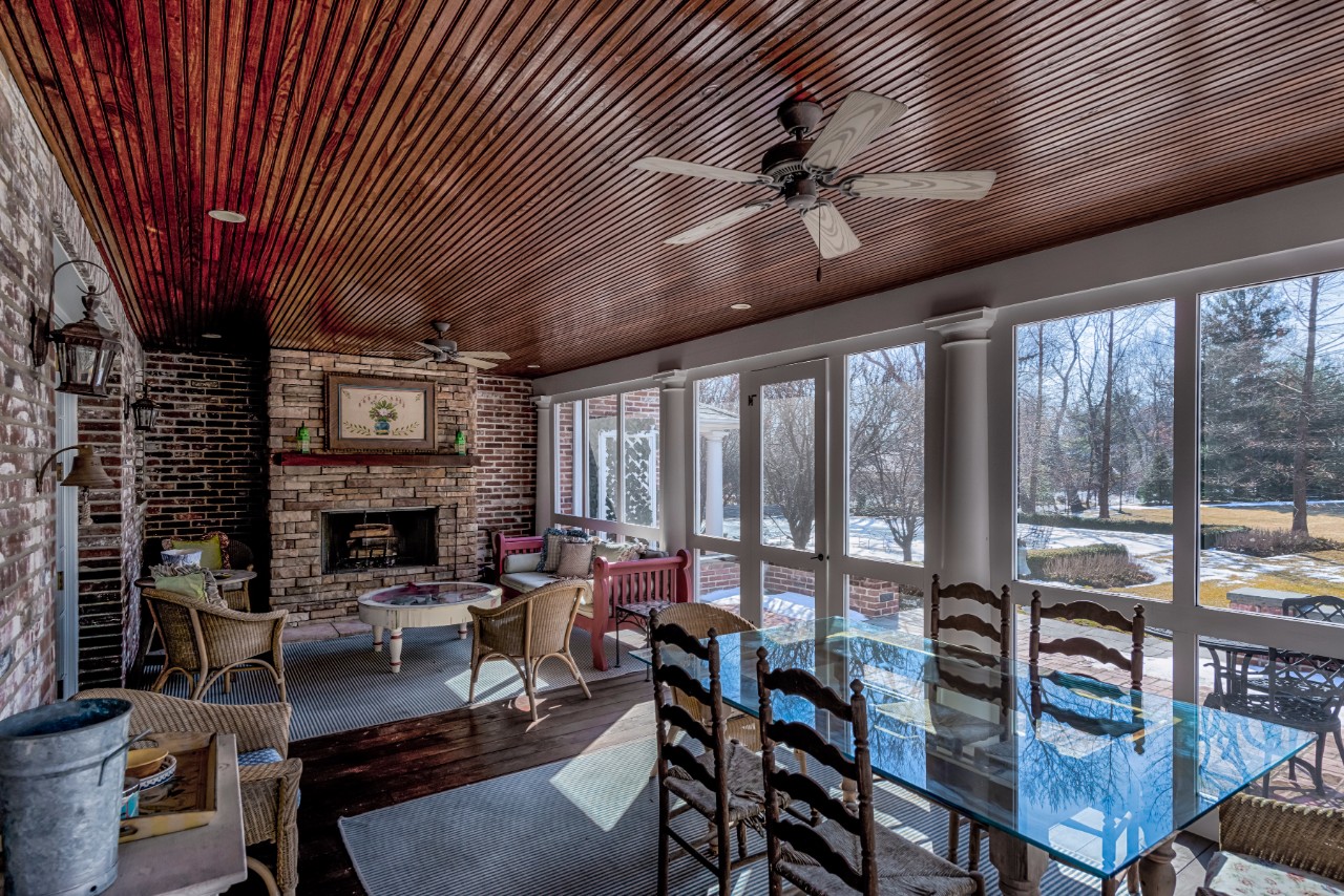 4 Huntleigh Downs