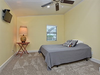 1720 Bluebonnet