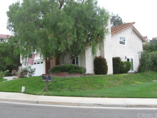 28552 Shrike Dr