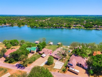 1720 Bluebonnet