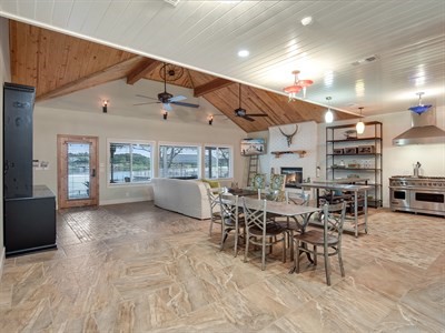 1720 Bluebonnet