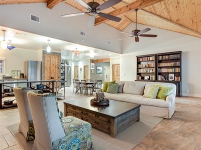 1720 Bluebonnet
