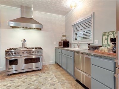1720 Bluebonnet