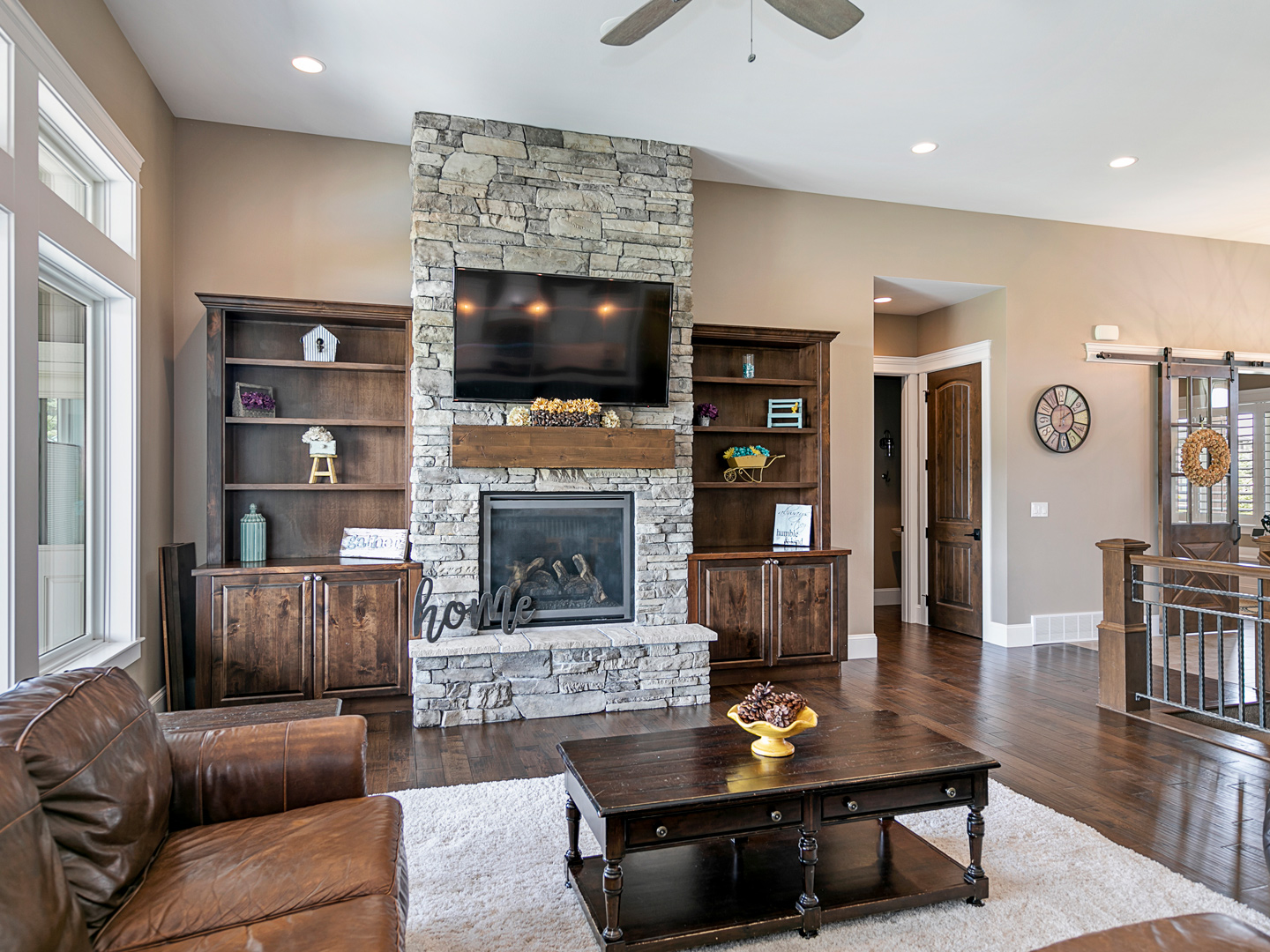 6281 CANYONWOODS DRIVE