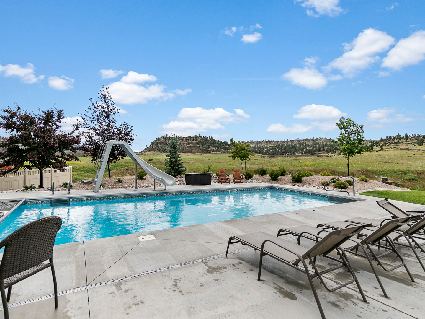 6281 CANYONWOODS DRIVE