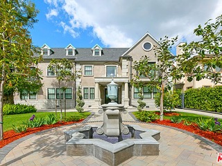 129  Fremont Pl
