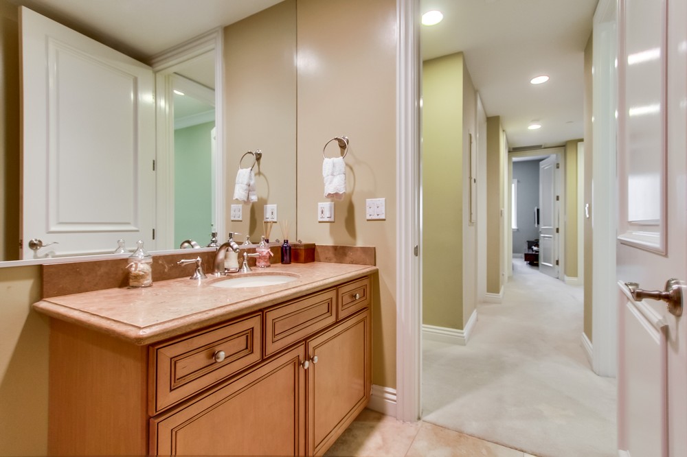 132 Maple Drive  201