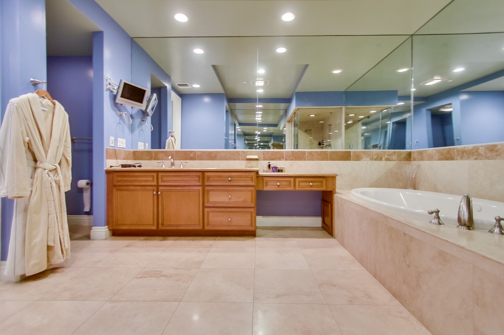 132 Maple Drive  201