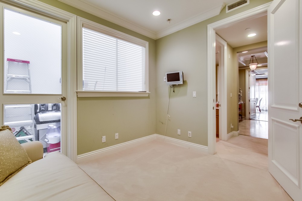 132 Maple Drive  201