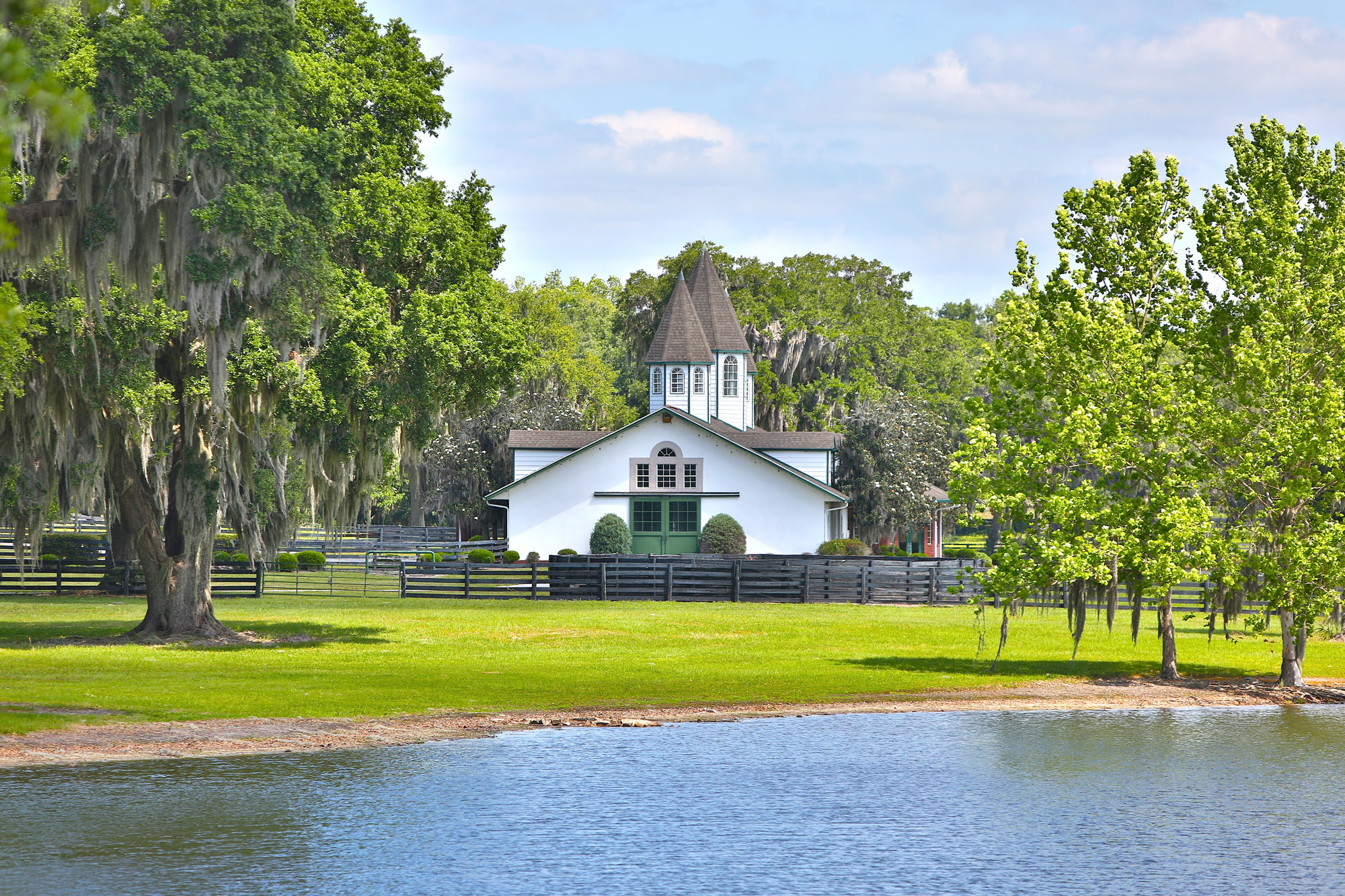 15400  S Highway 301