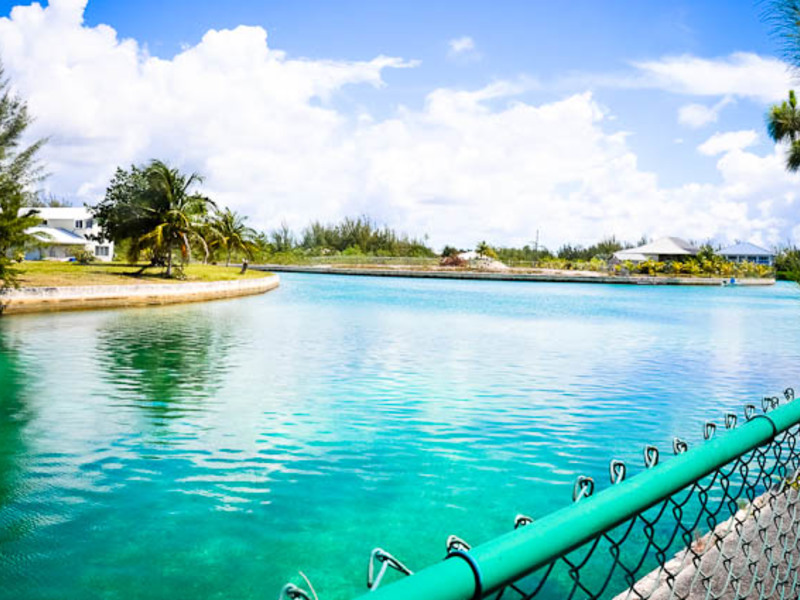 Pine Bay Home on Canal, Grand Bahama/Freeport, Bahamas