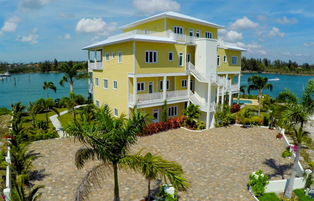 for sale in Grand Bahama/Freeport, Bahamas, 14815548