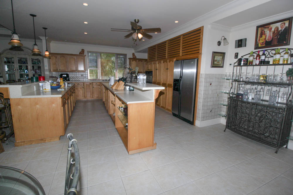 Beautiful 4 Bedroom Estate at Princess Isles