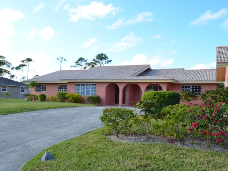 Residential for sale in Grand Bahama/Freeport, Bahamas, 53057