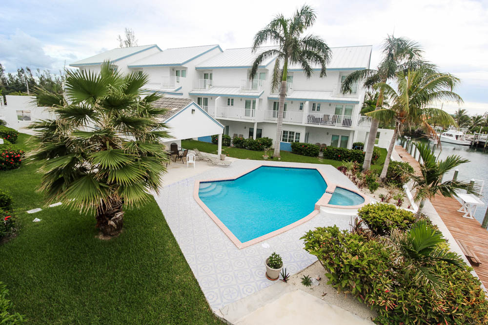 for sale in Grand Bahama/Freeport, Bahamas, 14806807