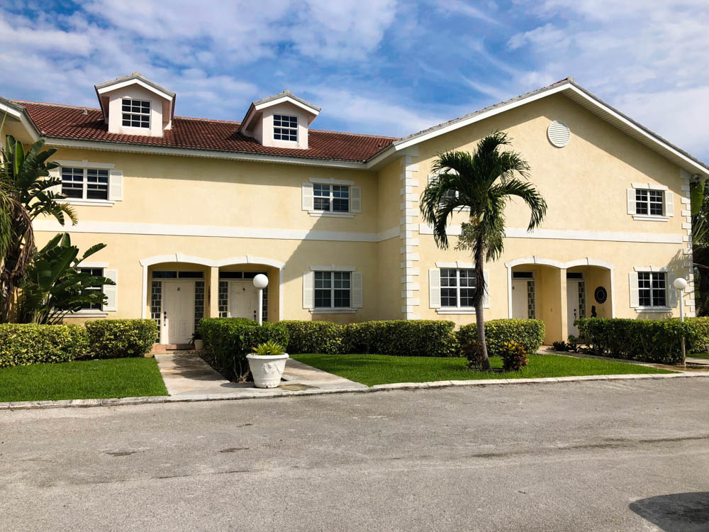 Beautiful Canalfront Condo at Channel Bay Club