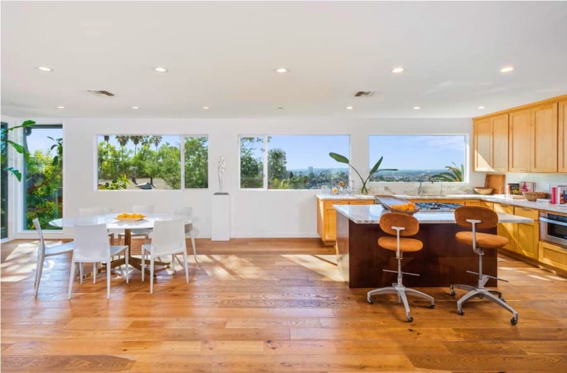1817 Micheltorena St.