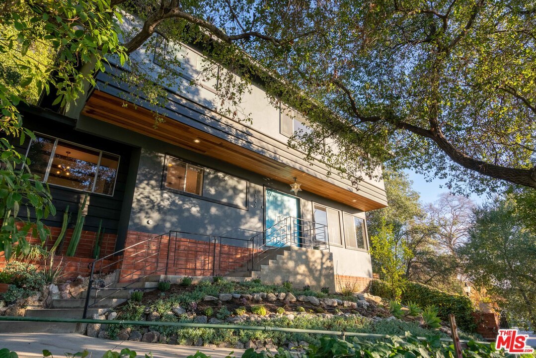 1845 Verdugo Knolls
