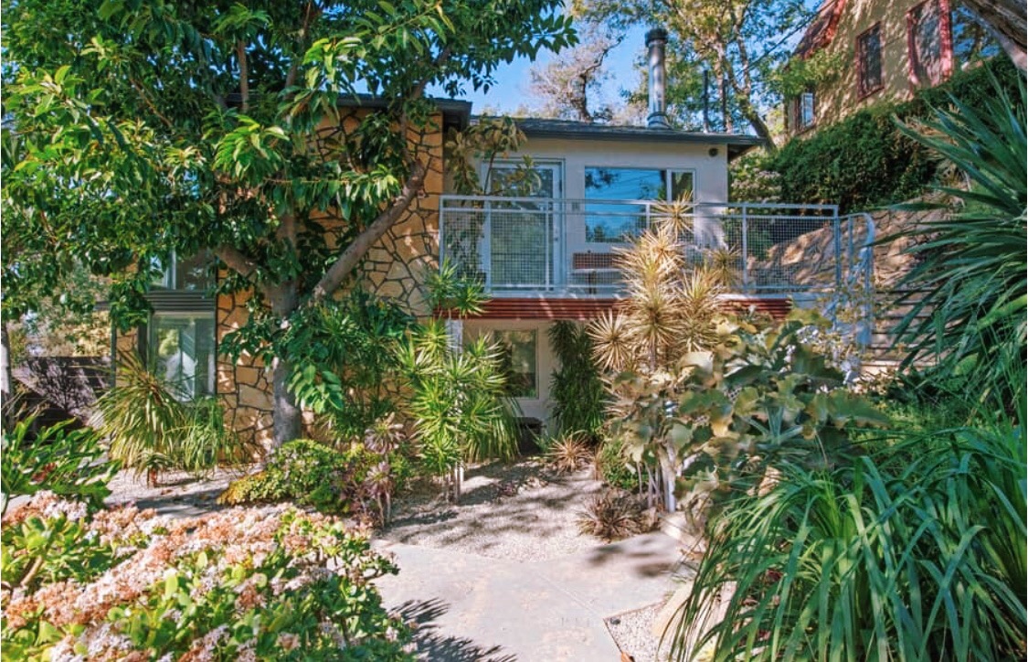 1817 Micheltorena St.