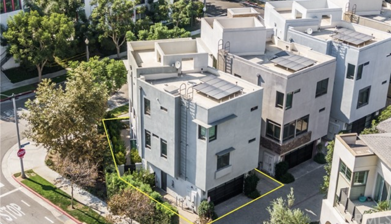 5873 Seaglass CIR