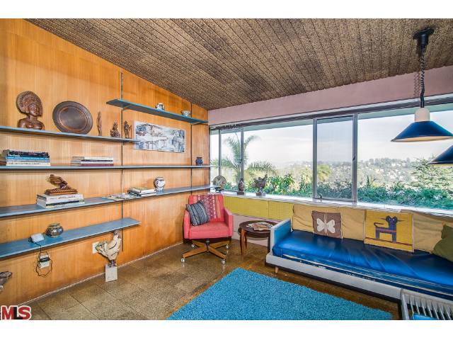 2173 Redcliff