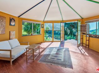 2262 Cove