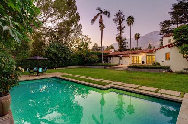 2084 Meadowbrook