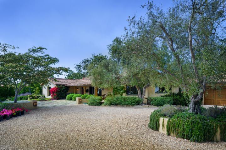 4242 Cresta Drive