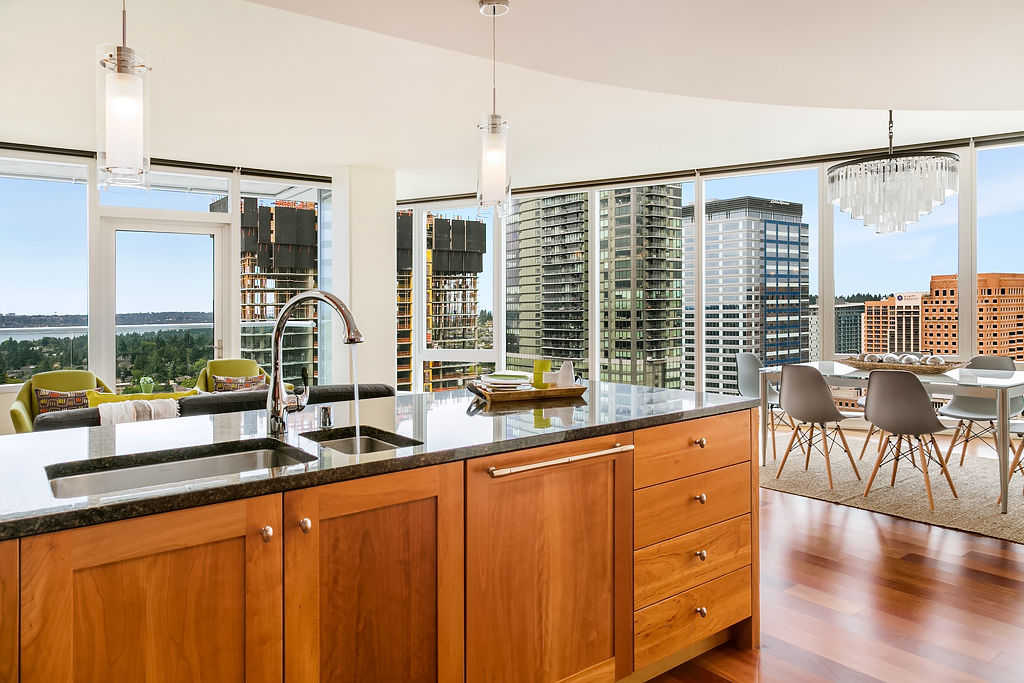500 106th Ave NE 2801
